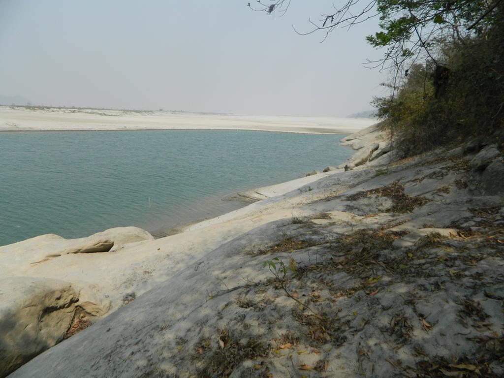 Hilltop Lodge Guwahati Luaran gambar