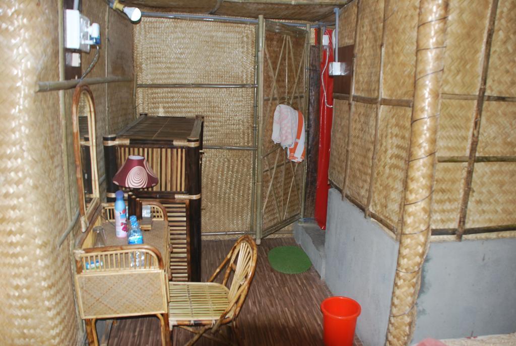 Hilltop Lodge Guwahati Luaran gambar
