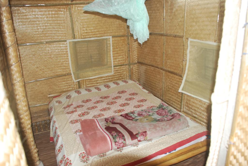 Hilltop Lodge Guwahati Luaran gambar